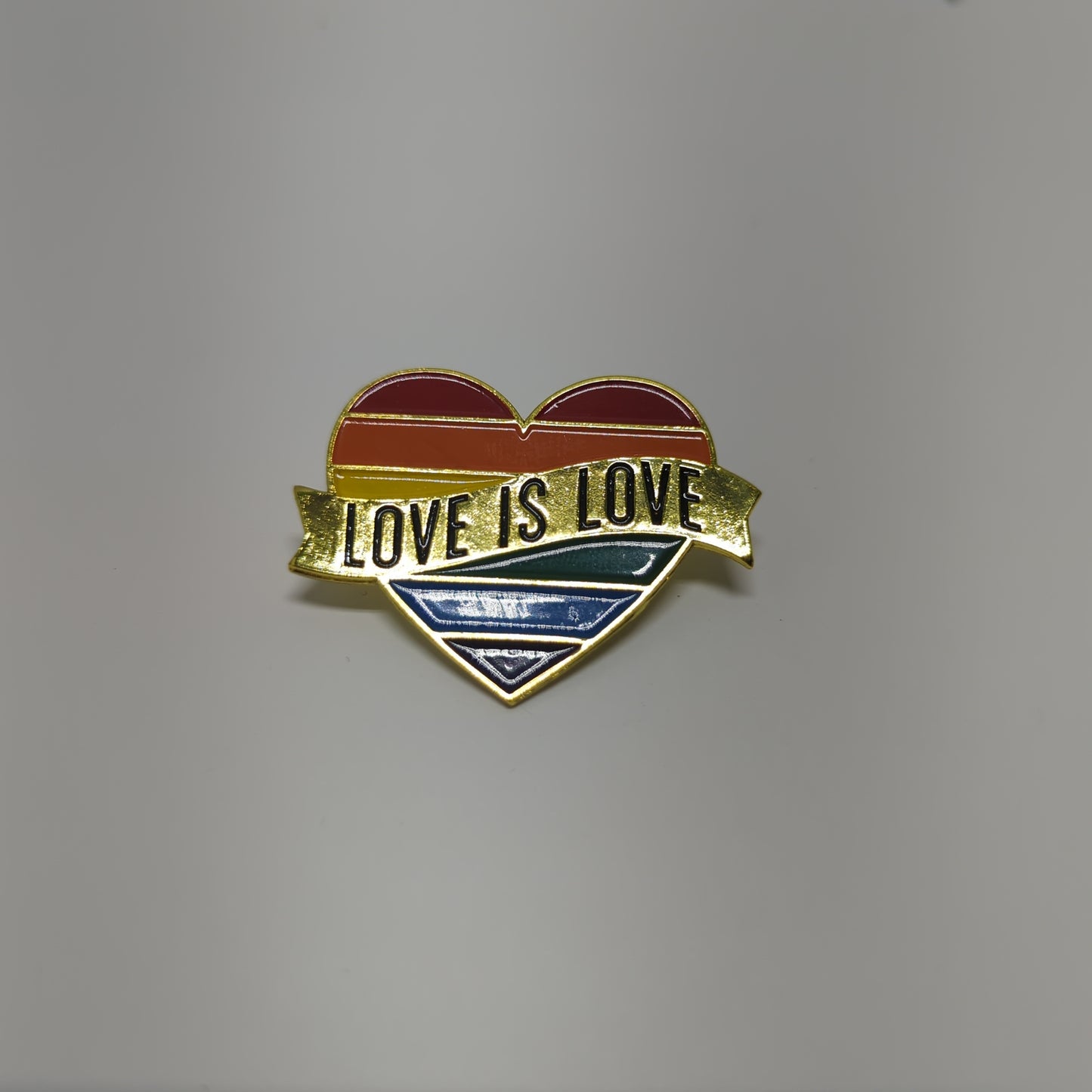 Pride Pin "LOVE IS LOVE"